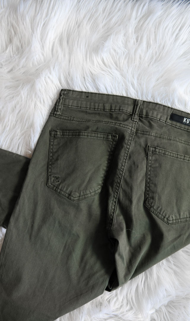 KUT slim low rise Size 2 / EUC