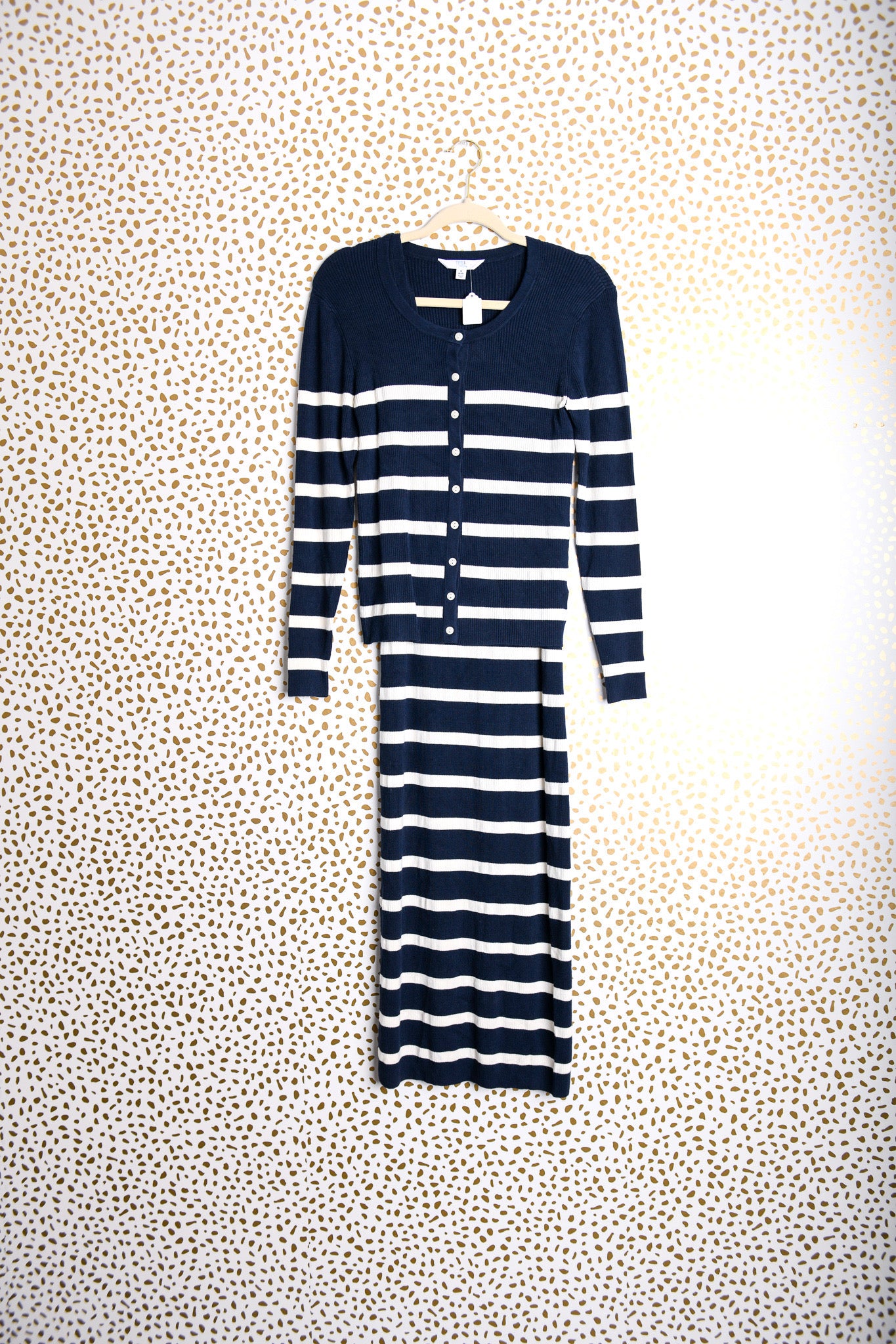 Time and Tru sleeveless midi dress with sweater Size S \ EUC