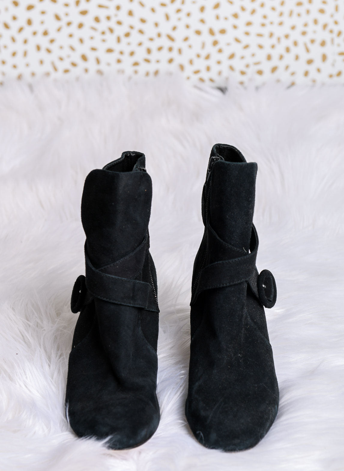 Ann Taylor black suede leather heeled strap buckle ankle boots size 8&1/2