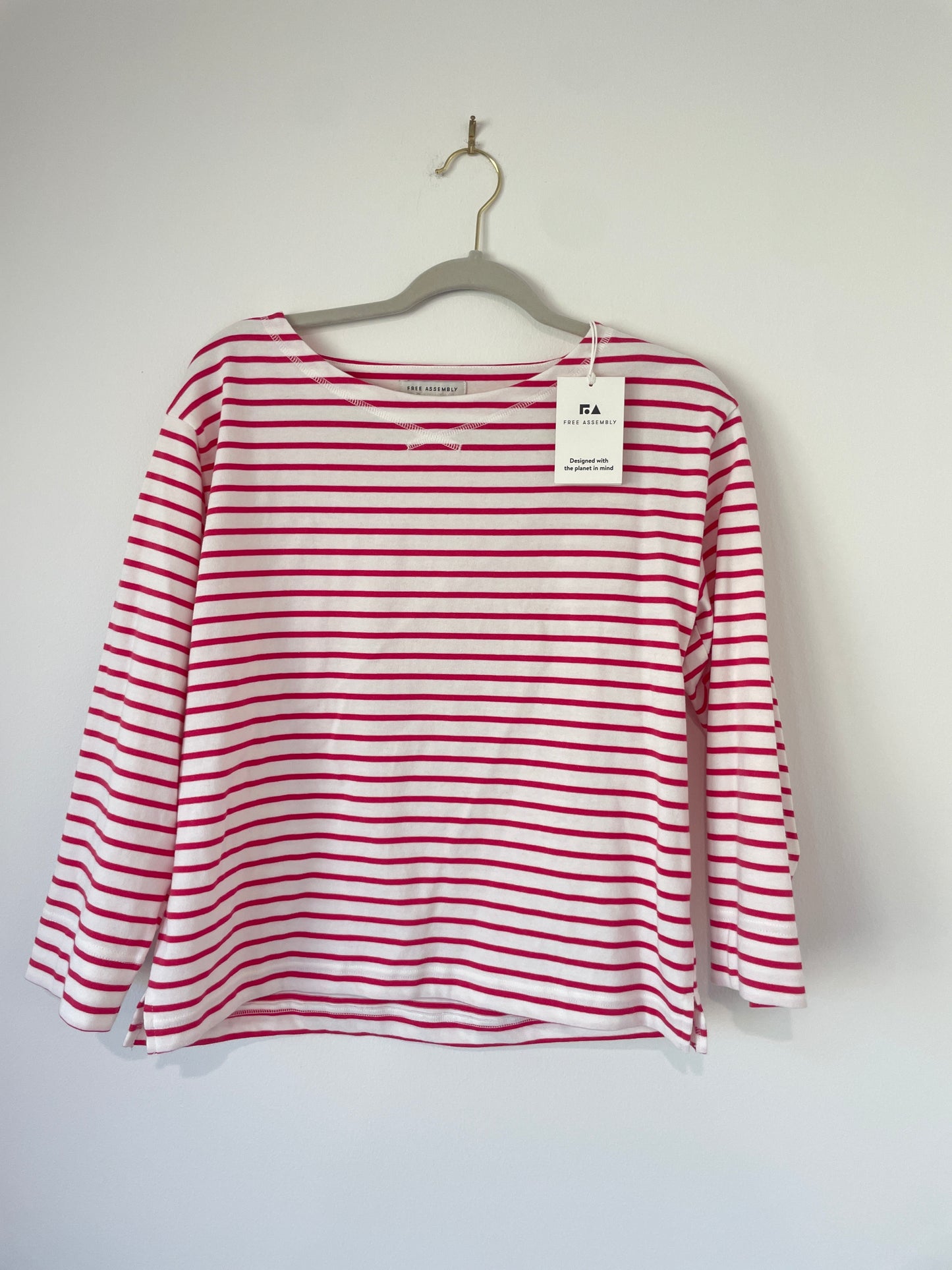 Free Assembly long sleeve shirt Size S / NWT