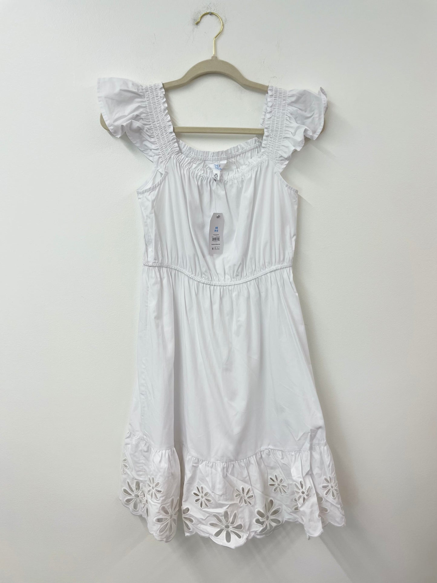 Time and Tru ruffle sleeve with eyelet detail mini dress Size XS/ NWT