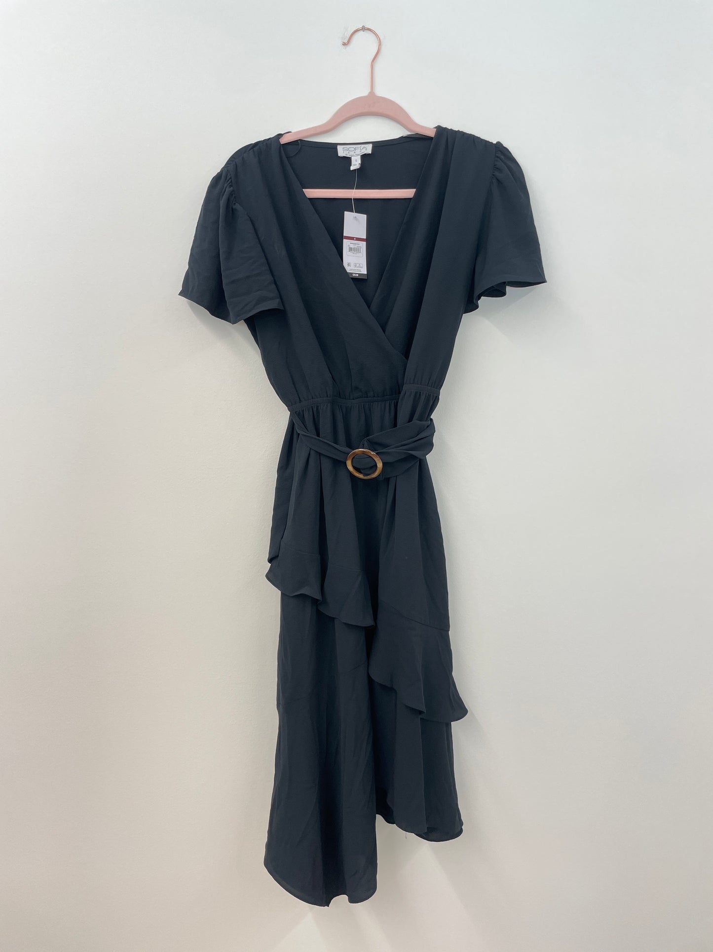 Sofia flutter sleeve midi dress Size S / NWT