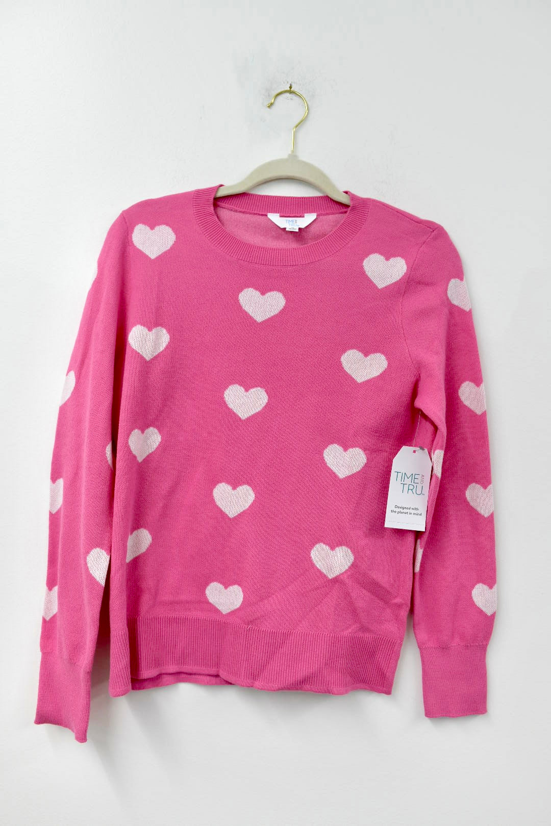 Time and Tru Valentine’s Day sweater Size M/ NWT