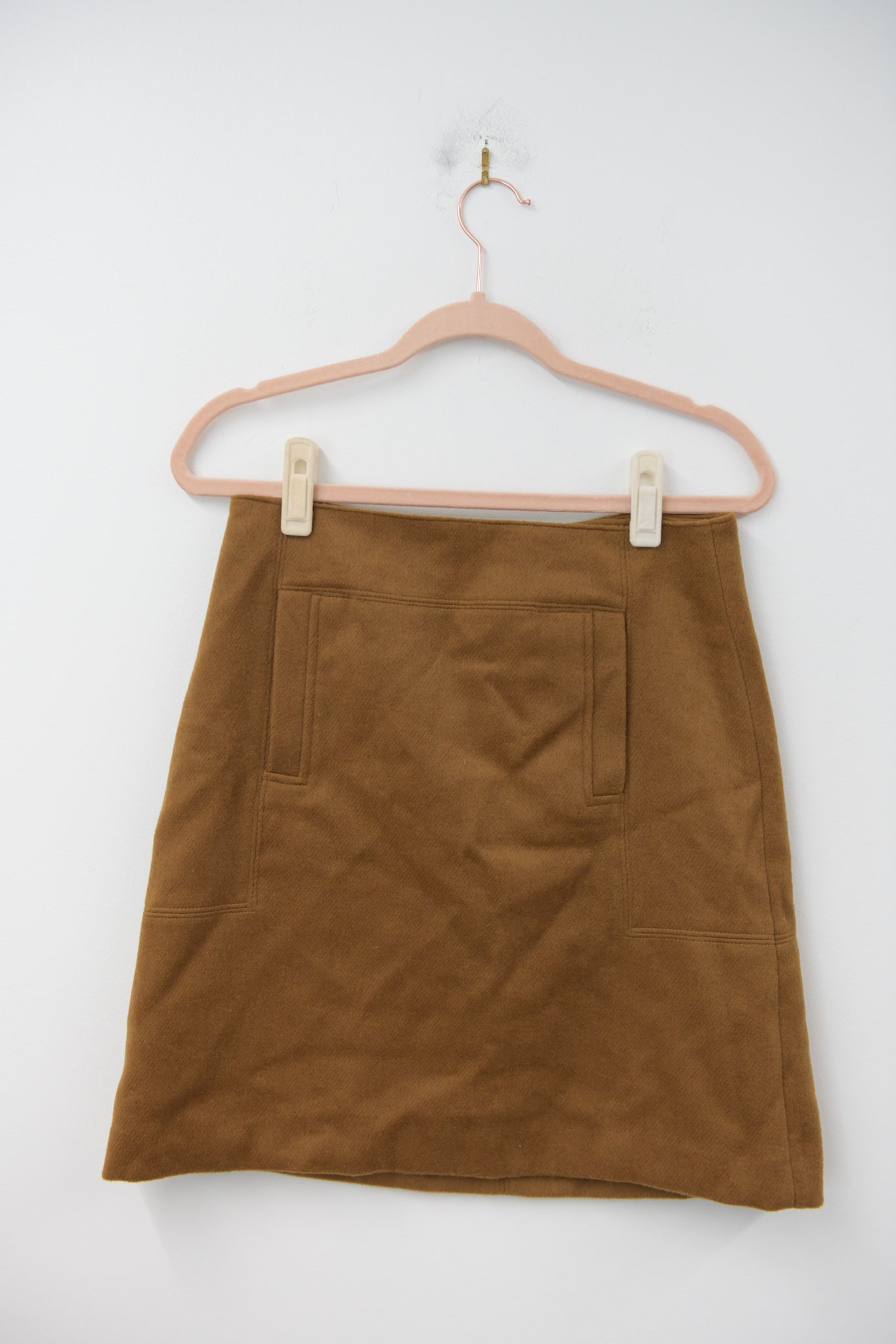 Loft mini skirt Size 6 / EUC