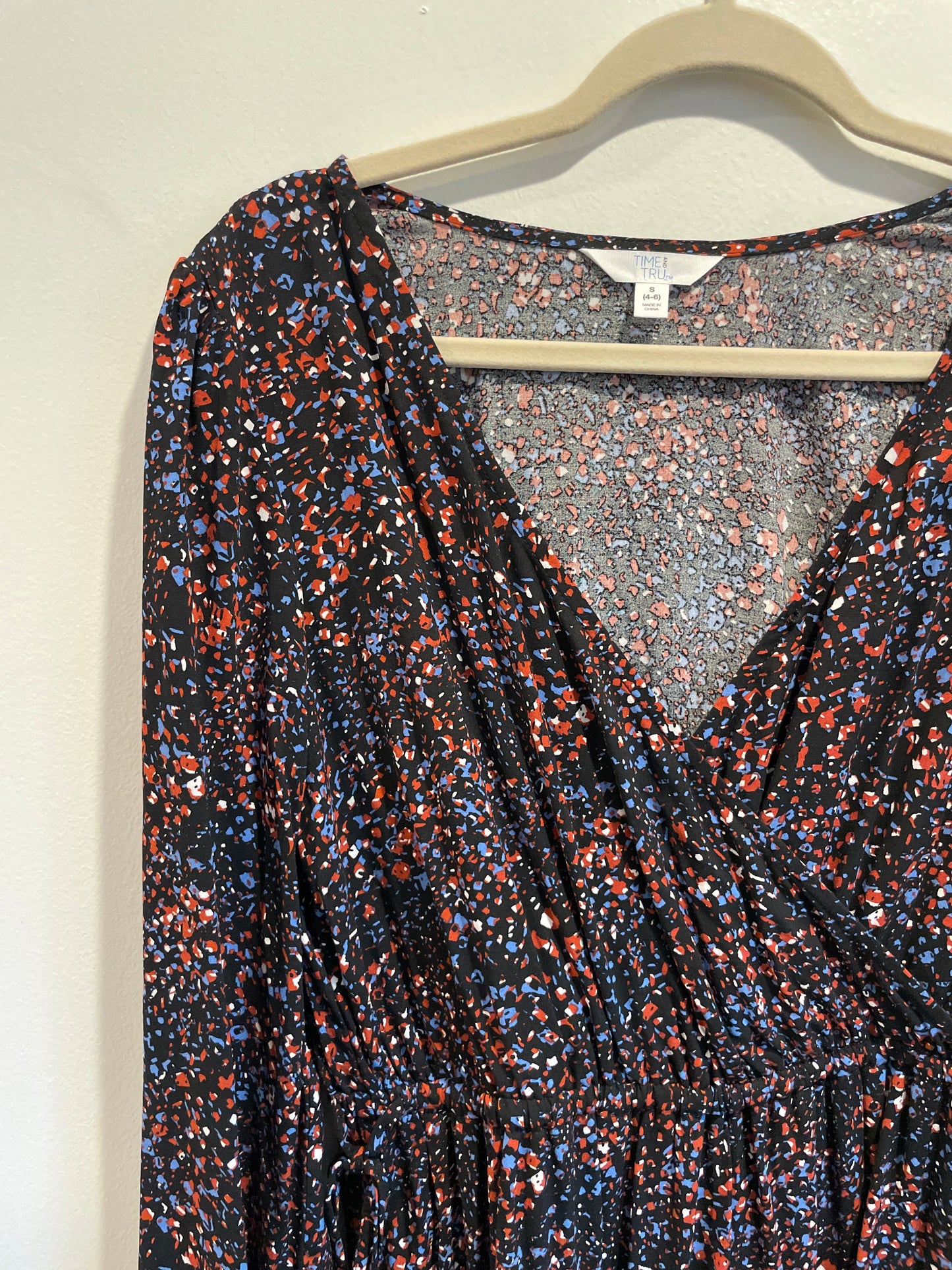 Time and Tru long sleeve midi dress / Size S / EUC