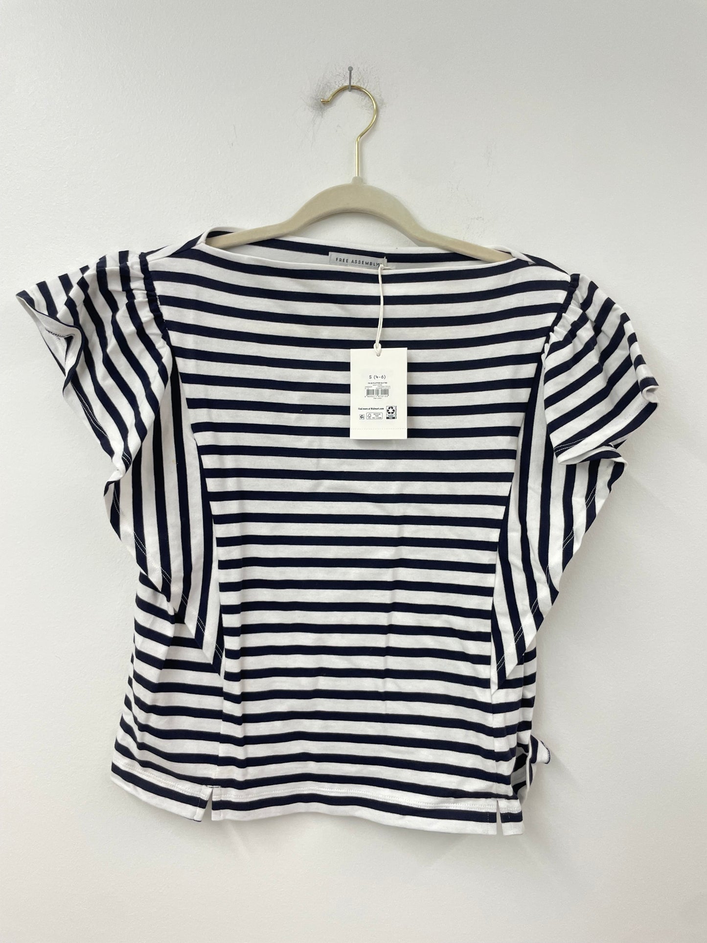 Free Assembly flutter tee Size S / NWT