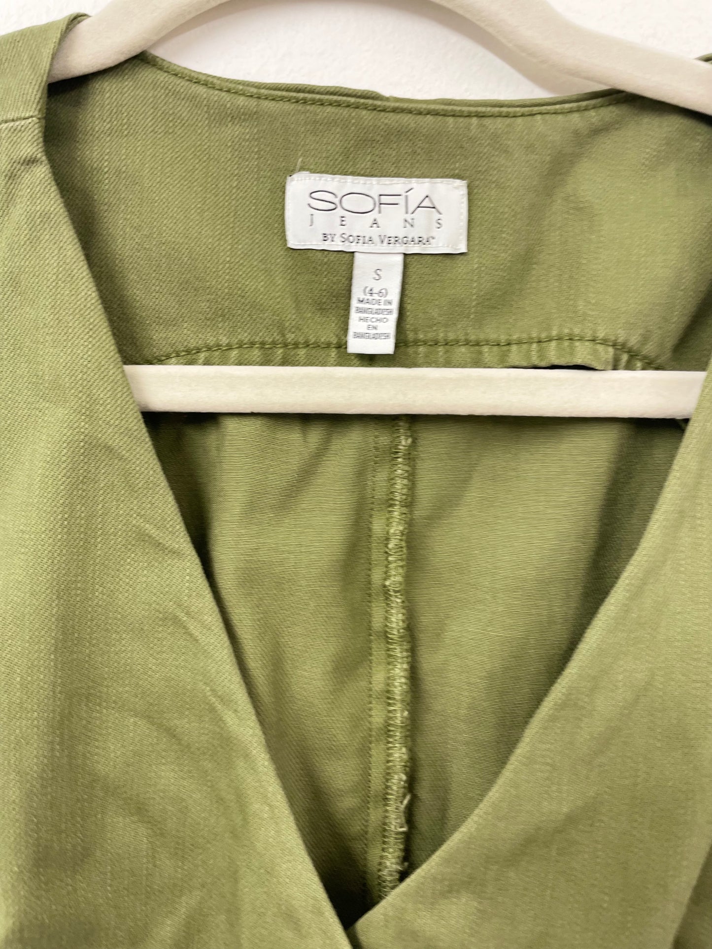 Sofia cropped vest Size S / EUC