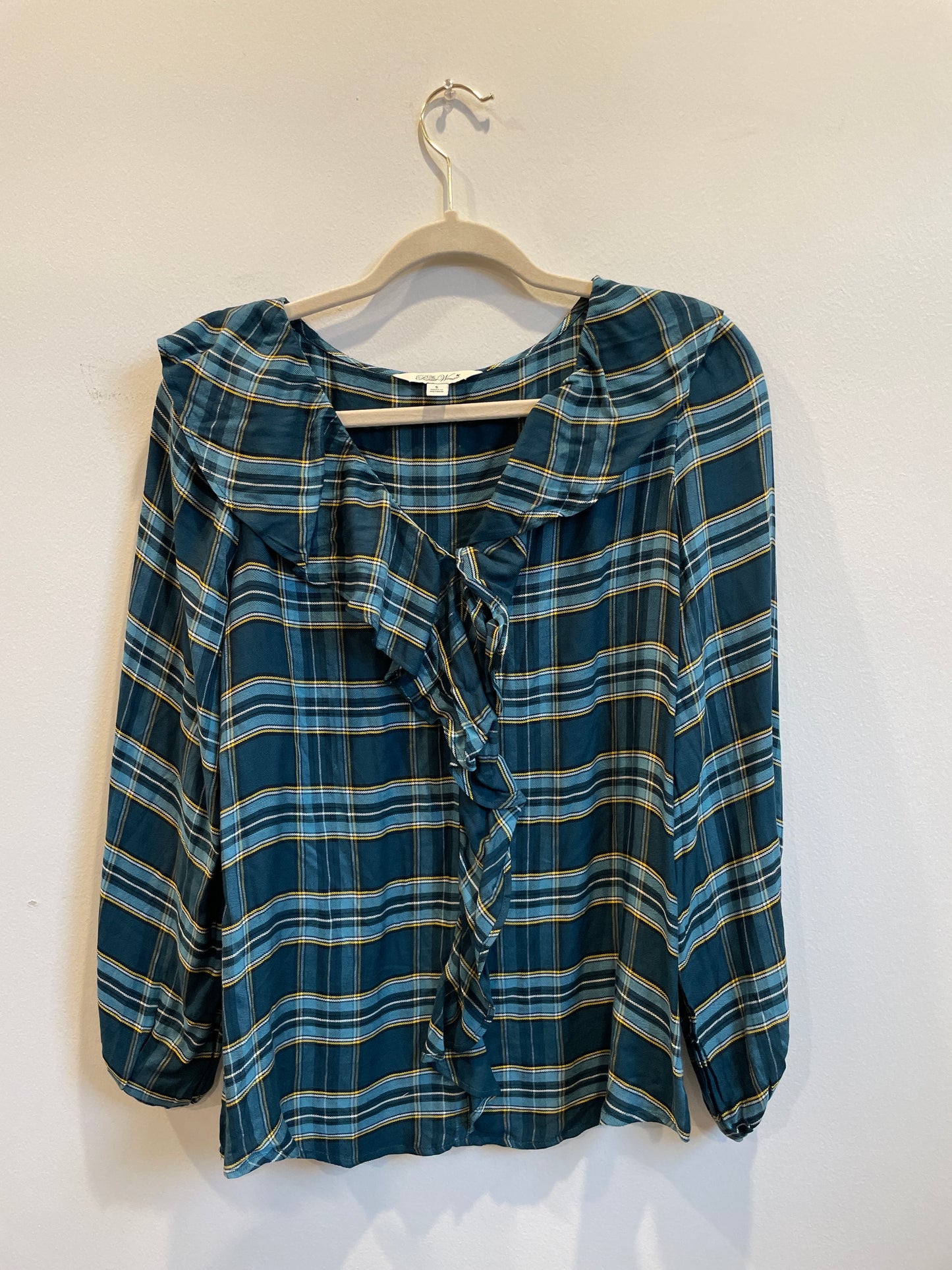 Pioneer Woman long sleeve plaid blouse / Size S / EUC
