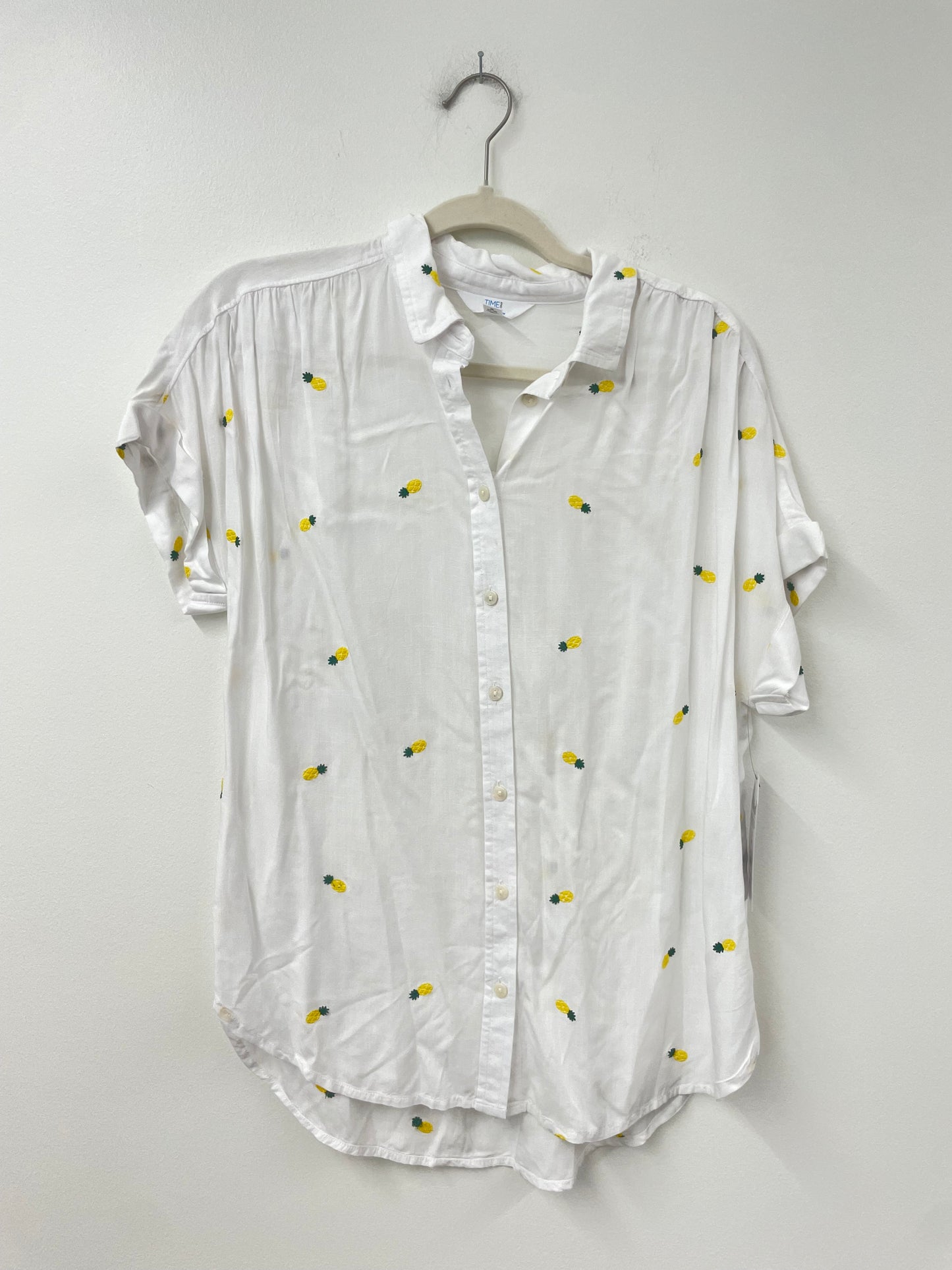 Time and Tru button down top Size S /NWT