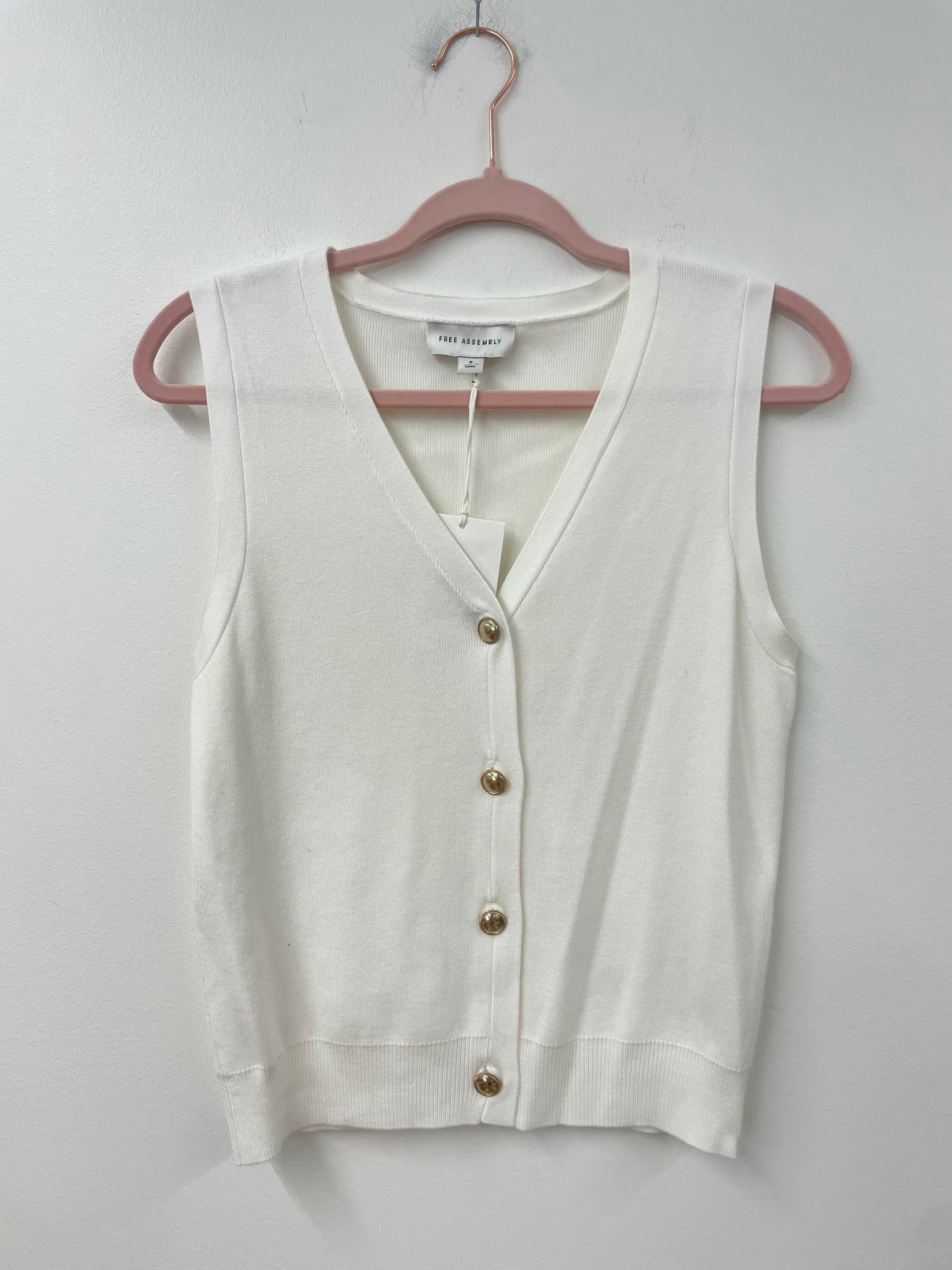 Free Assembly v-neck button down sweater vest Size S /NWT