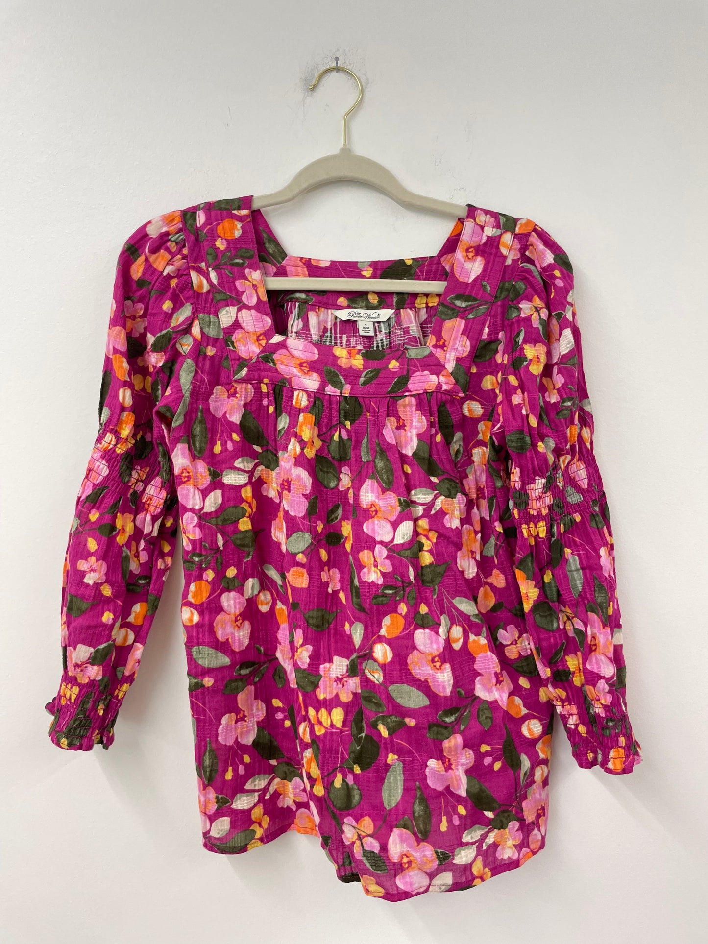 Pioneer Woman long sleeve square neck top Size S / EUC