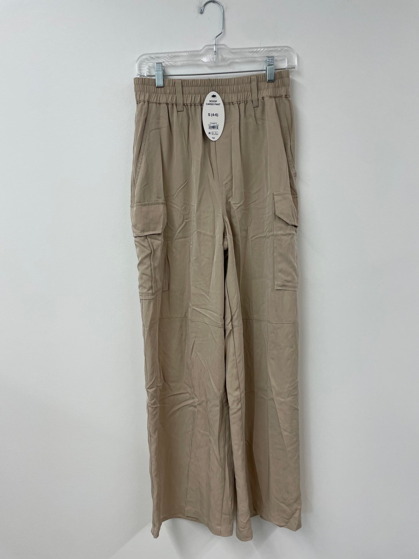 Scoop cargo pants Size S /NWT