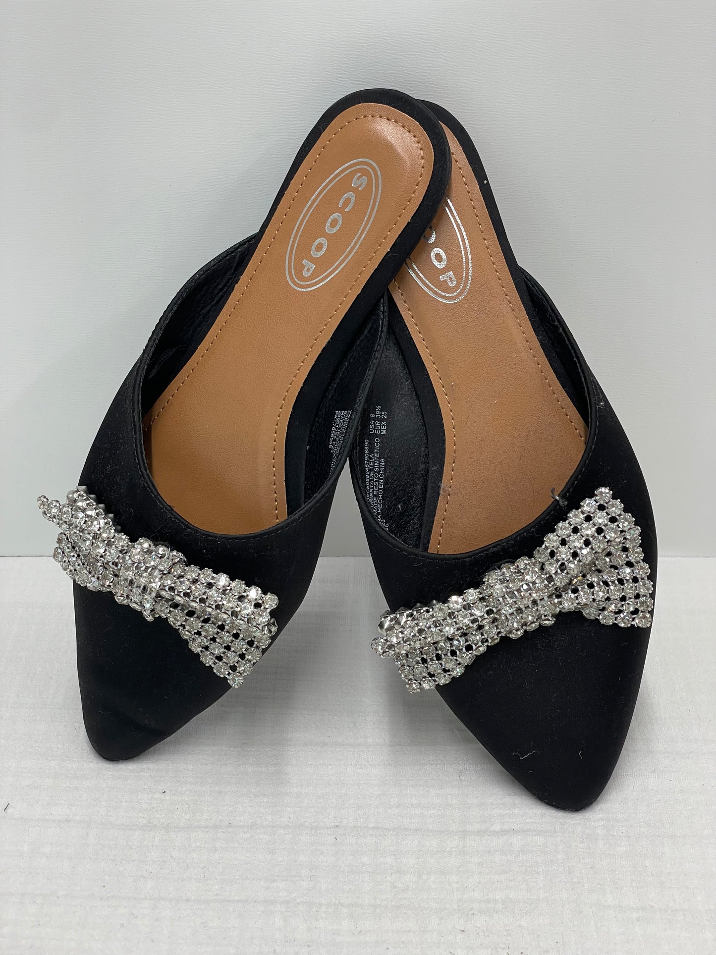 Scoop slip on studded bow shoes Size 8 / NWOT