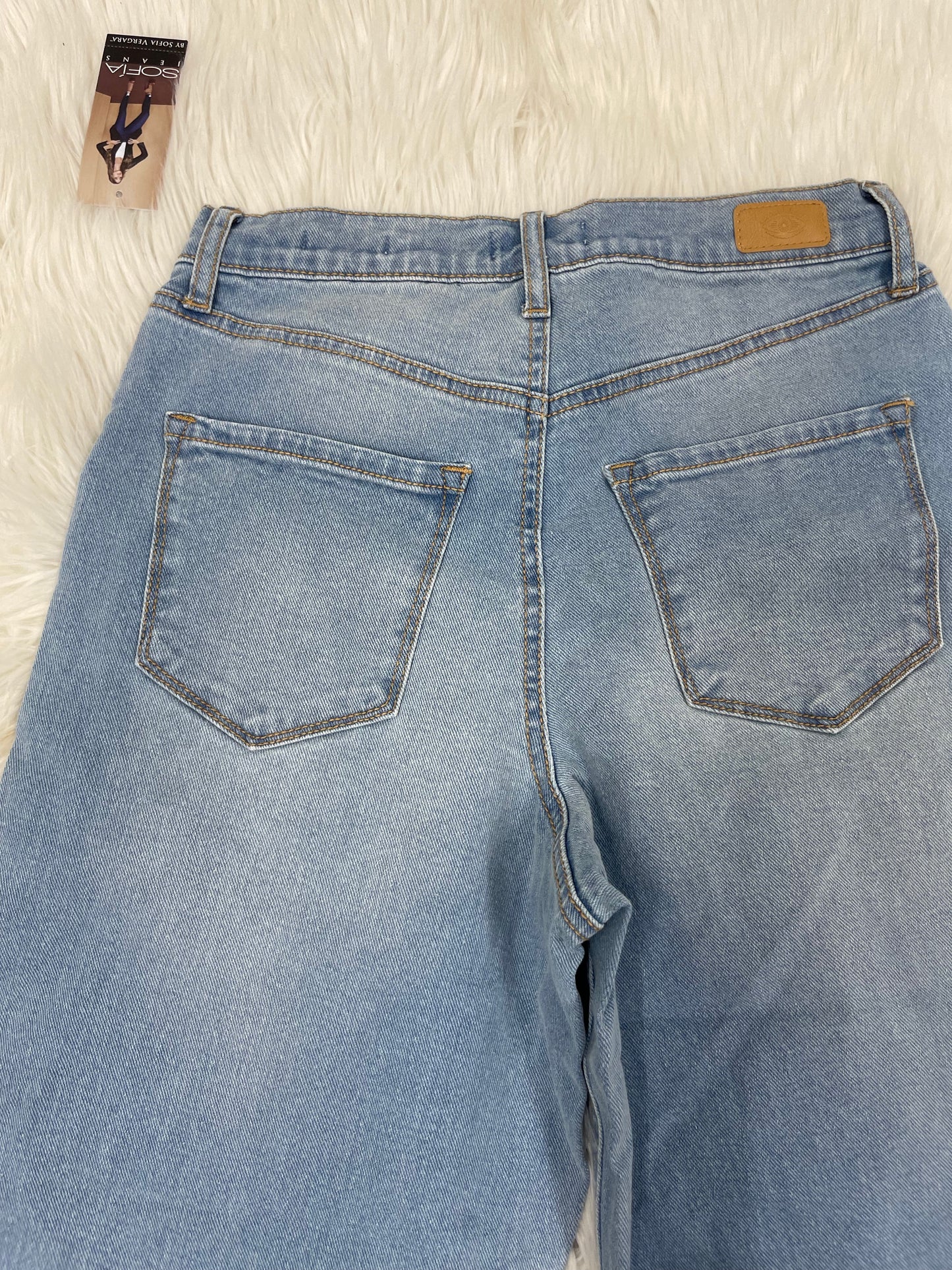Sofia super high rise palazzo jeans Size 6short \NWT