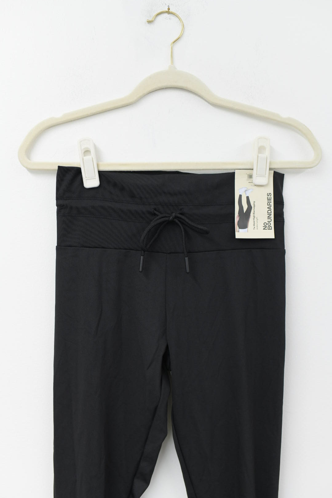 No Boundaries tie waist high rise leggings  Size S/M /NWT