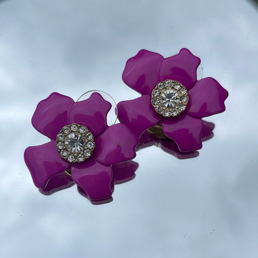 Bauble Bar flower stud earrings