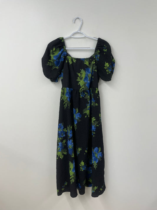 Time and Tru puffed sleeve tie back midi dress Size S / EUC