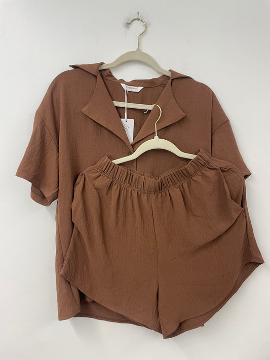 Amazon button down blouse with shorts set  Size S / NWT