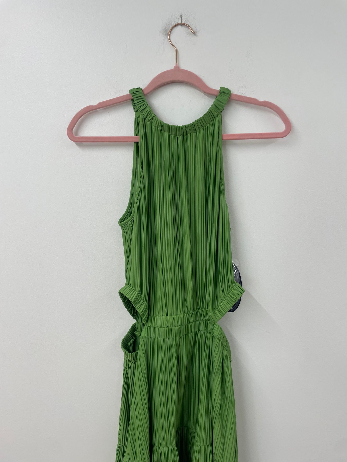 Scoop cutout halter maxi dress Size S  / NWT