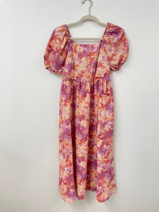 Time and Tru puffed sleeve tie back midi dress Size S / EUC