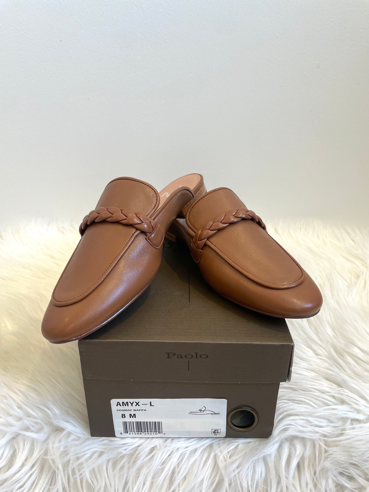 Linea Paolo leather mules Size 8