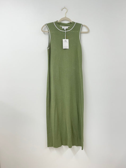Free Assembly sleeveless midi dress Size M / NWT (fits more like small)