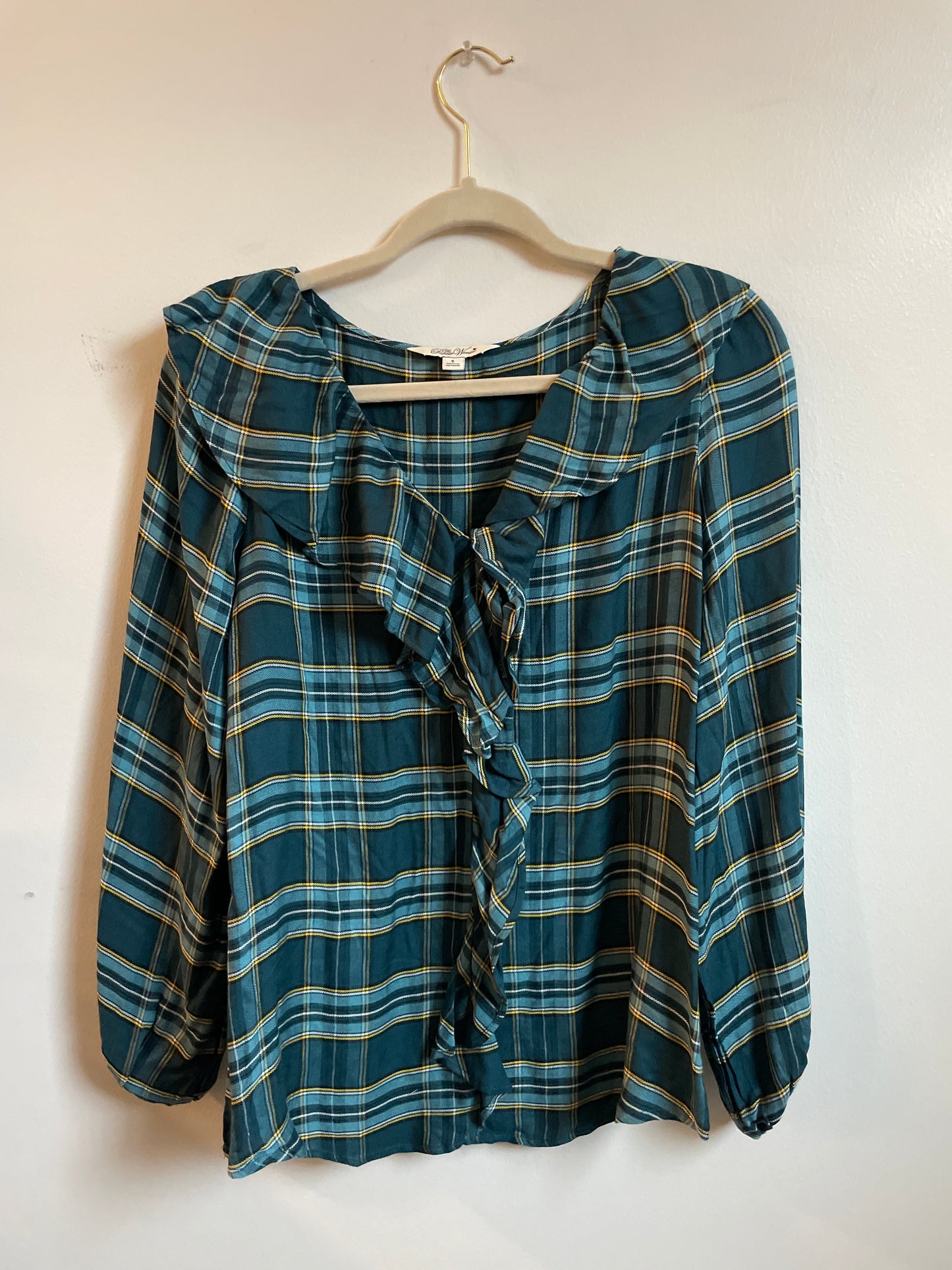 Pioneer Woman long sleeve plaid blouse / Size S / EUC