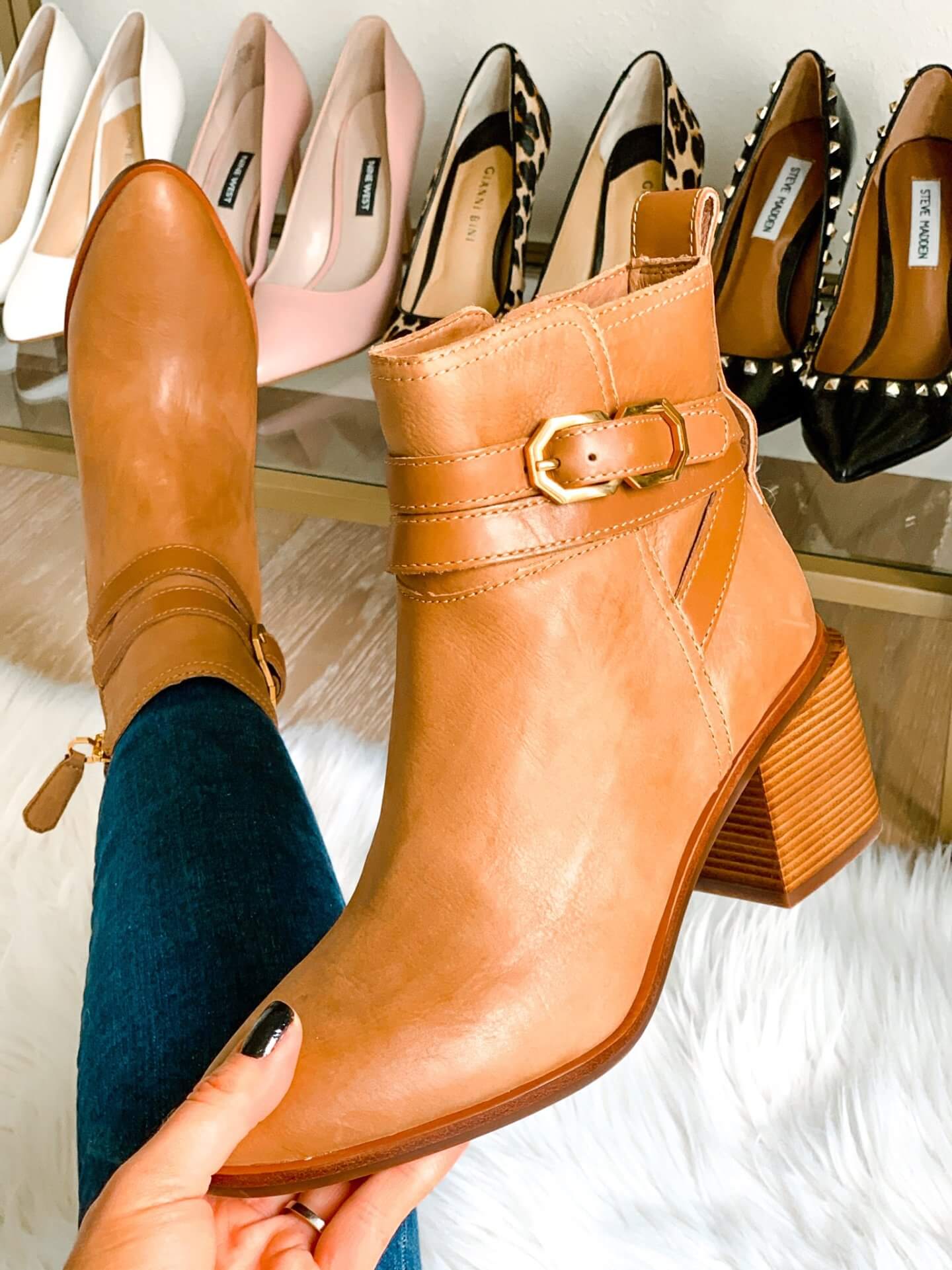 Louise est CIE Cognac Booties Size 7.5