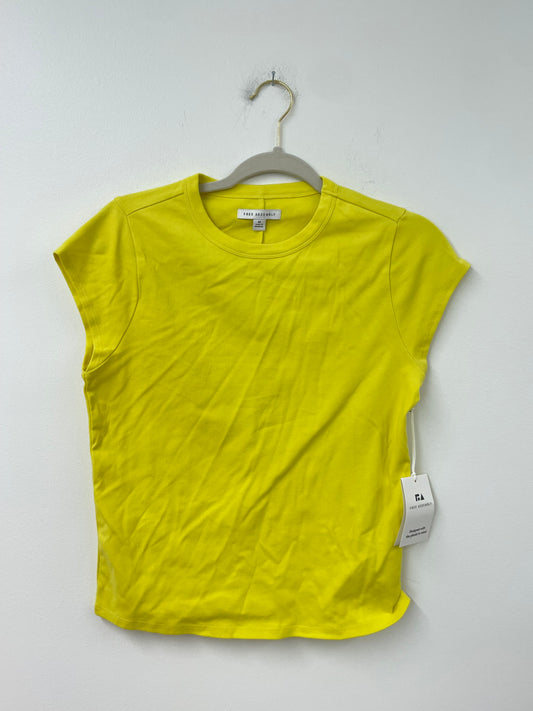 Free Assembly tee Size M / NWT