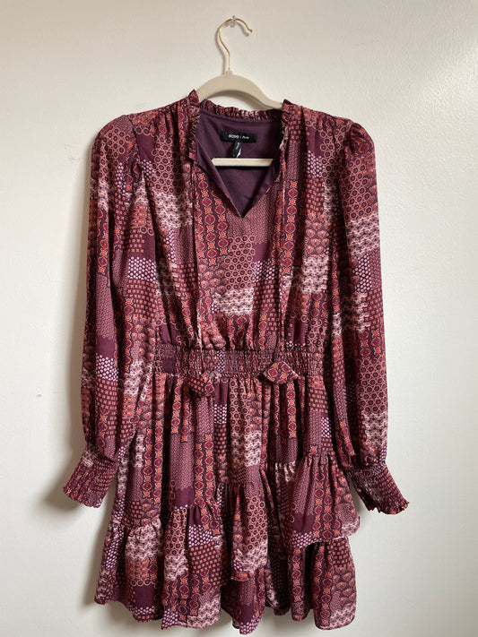 BCBG Paris long sleeve dress / Size S / EUC