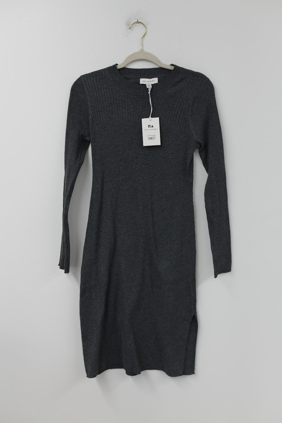 Free Assembly ribbed mixy sweater mini dress Size M / NWT