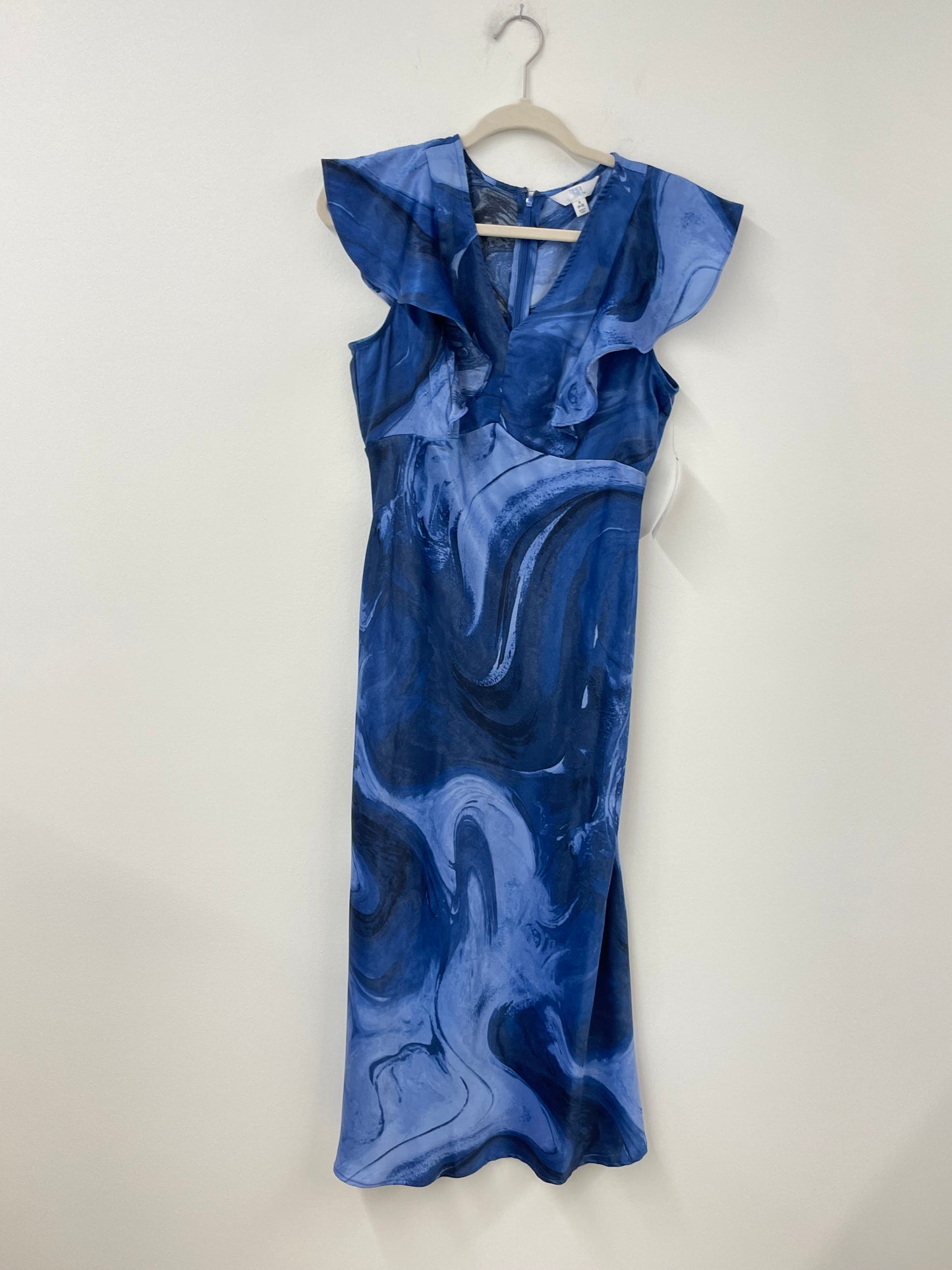 Time and Tru flutter sleeve satin midi dress Size S / NWT
