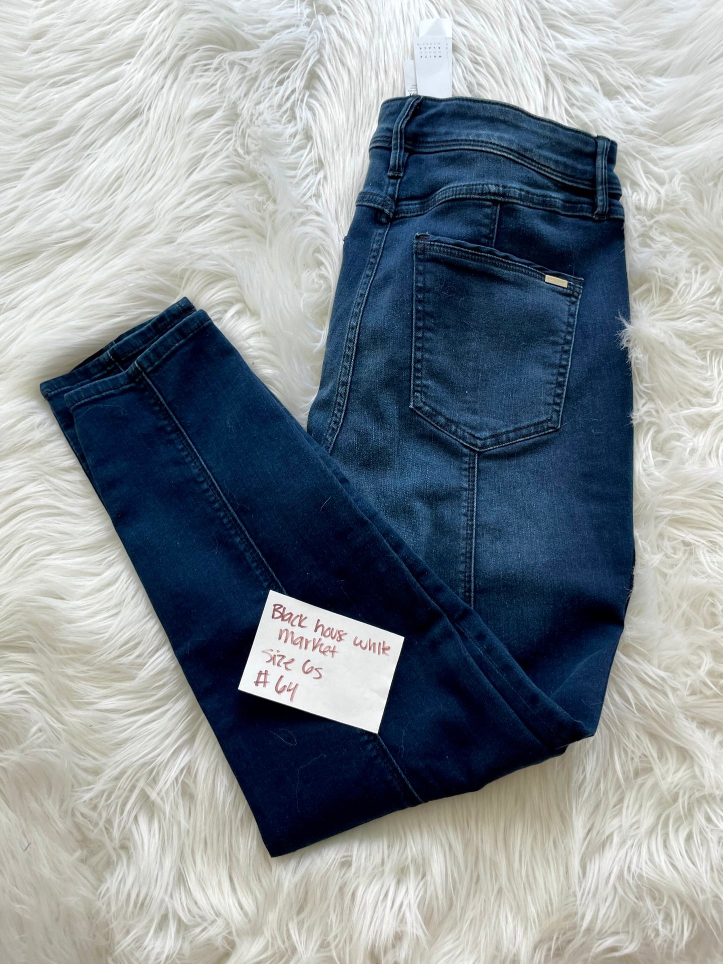 White House Black Market jeans Size 6s