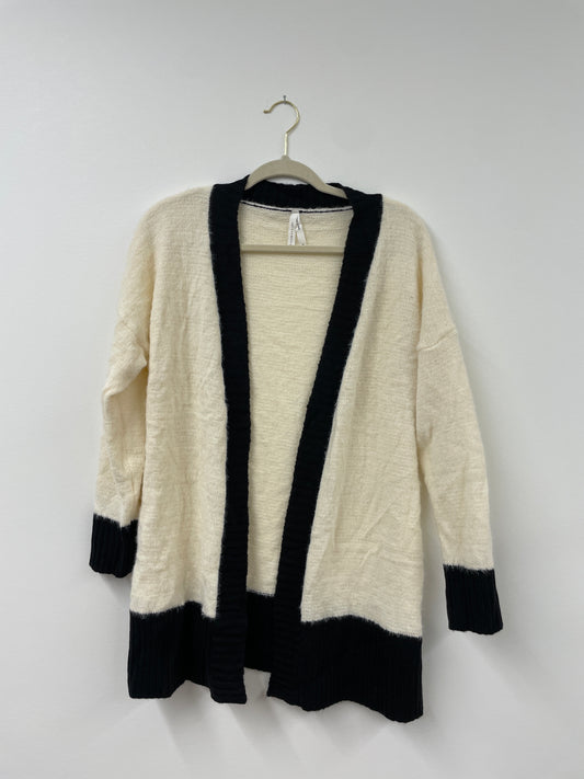Dreamers cardigan Size S / EUC
