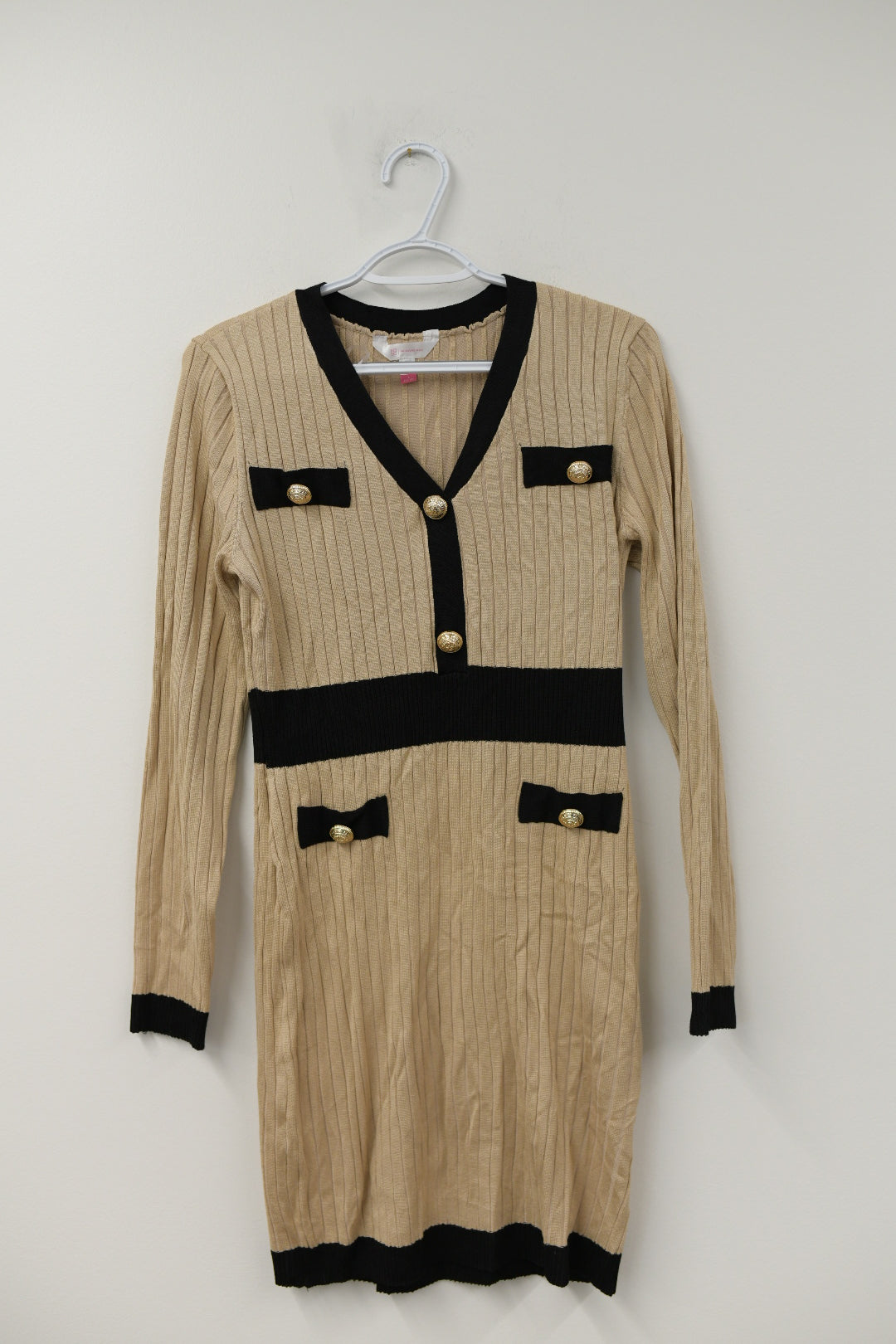 No Boundaries contrast trim dress Size L \ NWT