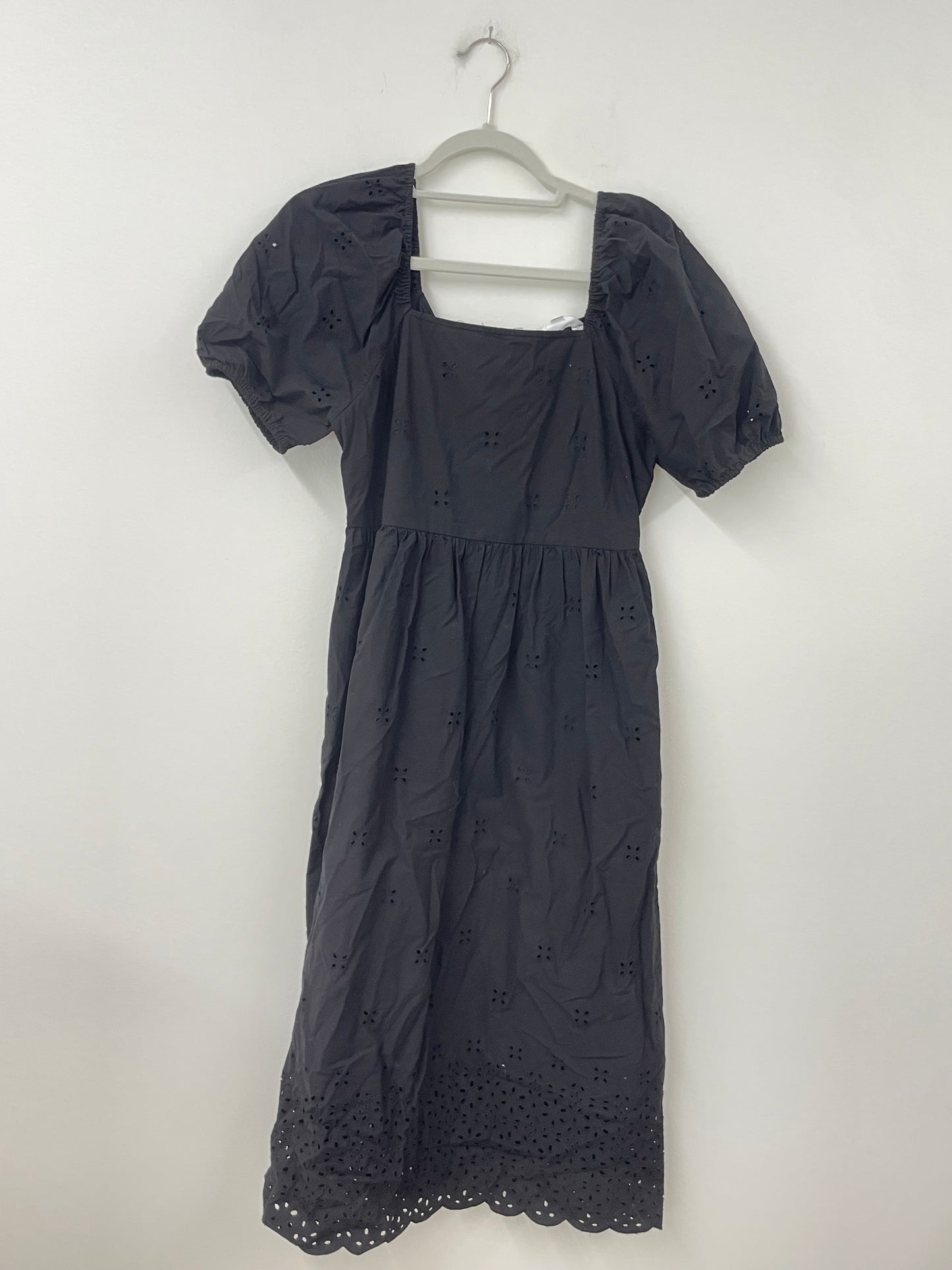 Time and Tru eyelet midi dress Size S / NWT