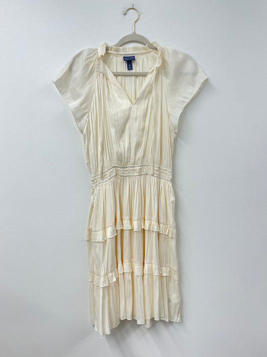 Scoop mini ruffle dress Size S / EUC