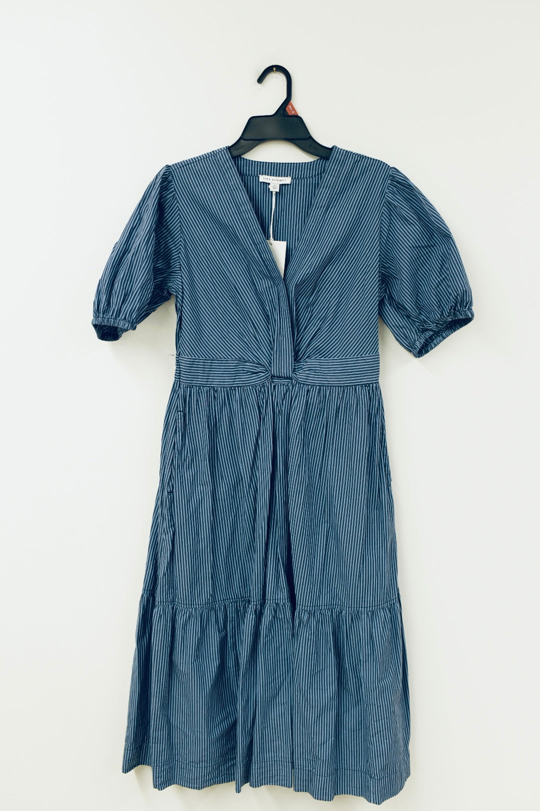 Free Assembly twist front midi dress Size S / NWT