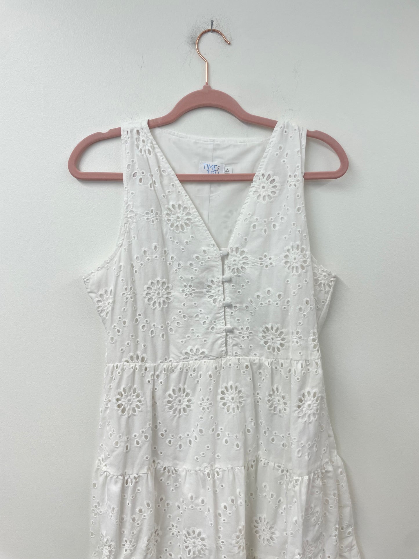Time and Tru eyelet sleeveless mini dress Size S /EUC