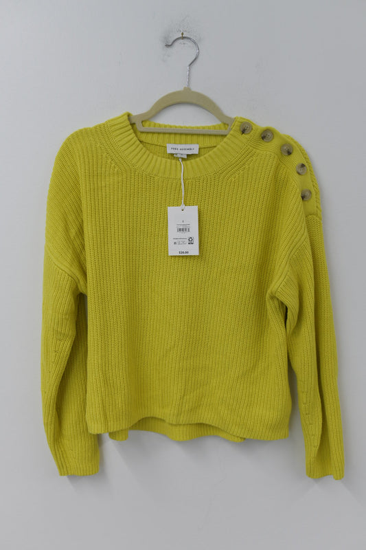 Free Assembly button shoulder Sweater Size S / NWT