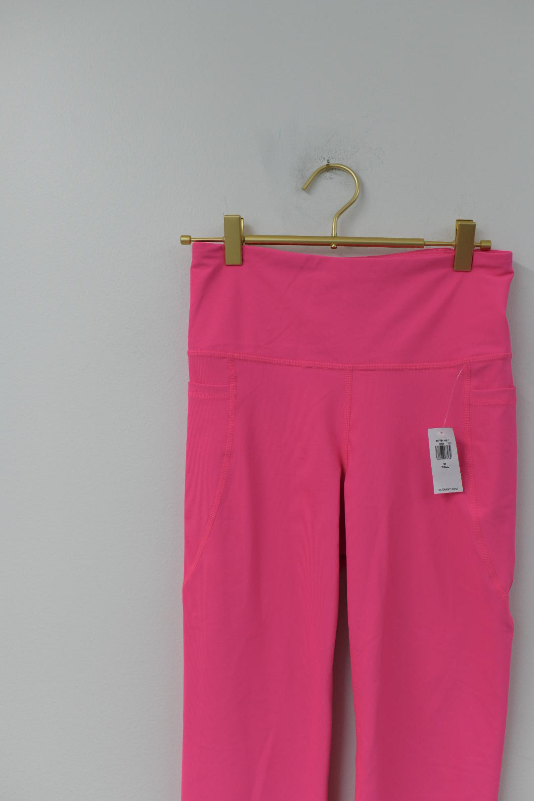 Old Navy athletic high rise leggings Size tall M /NWT