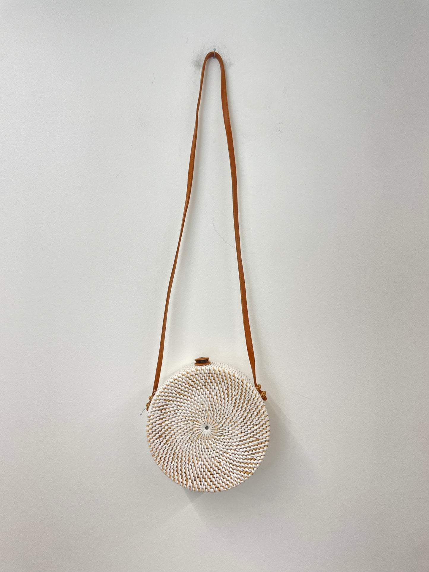 Small straw crossbody bag