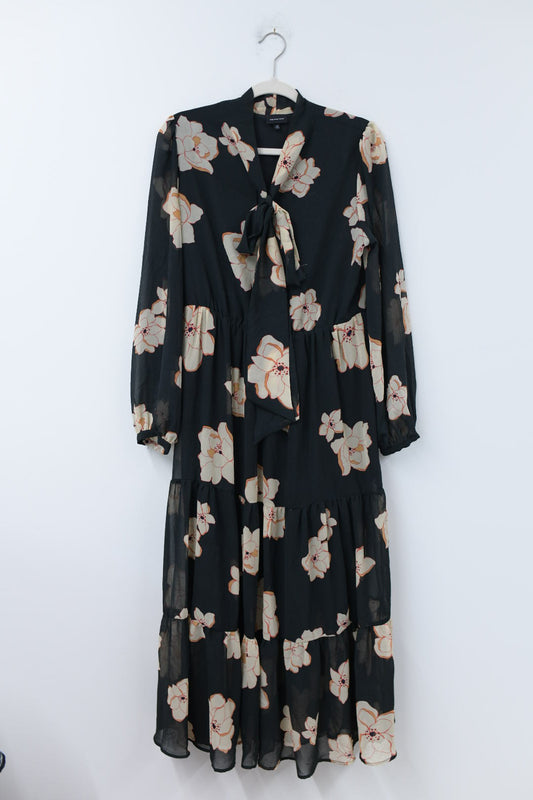 Who What Wear long sleeve maxi dress Size M / EUC