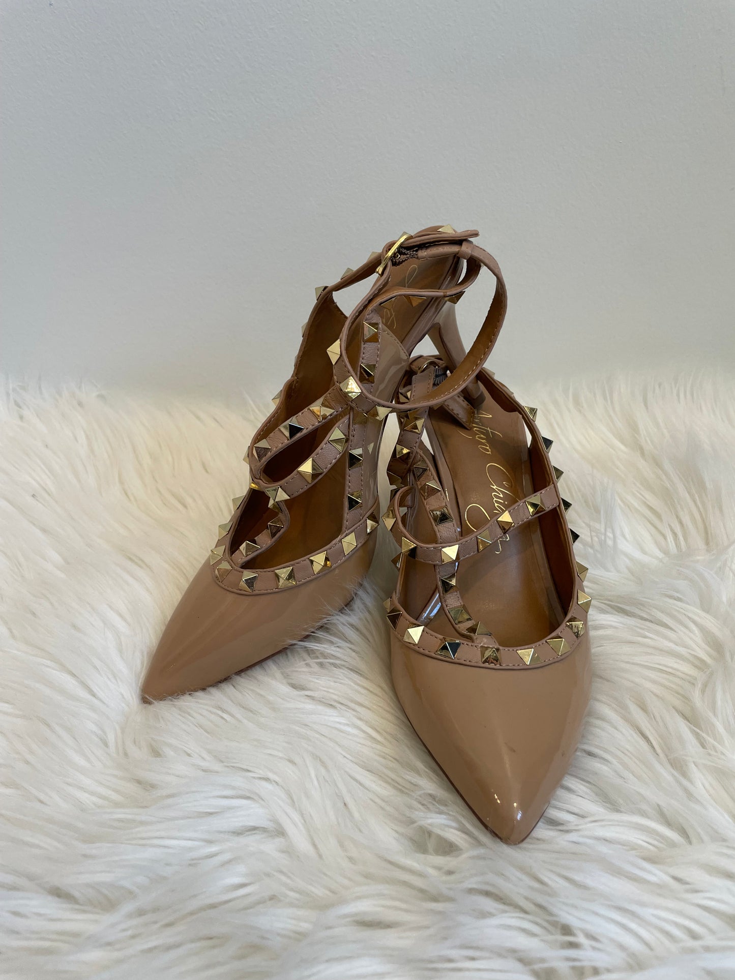 Arturo Chiang studded ankle strap heels Size 7.5