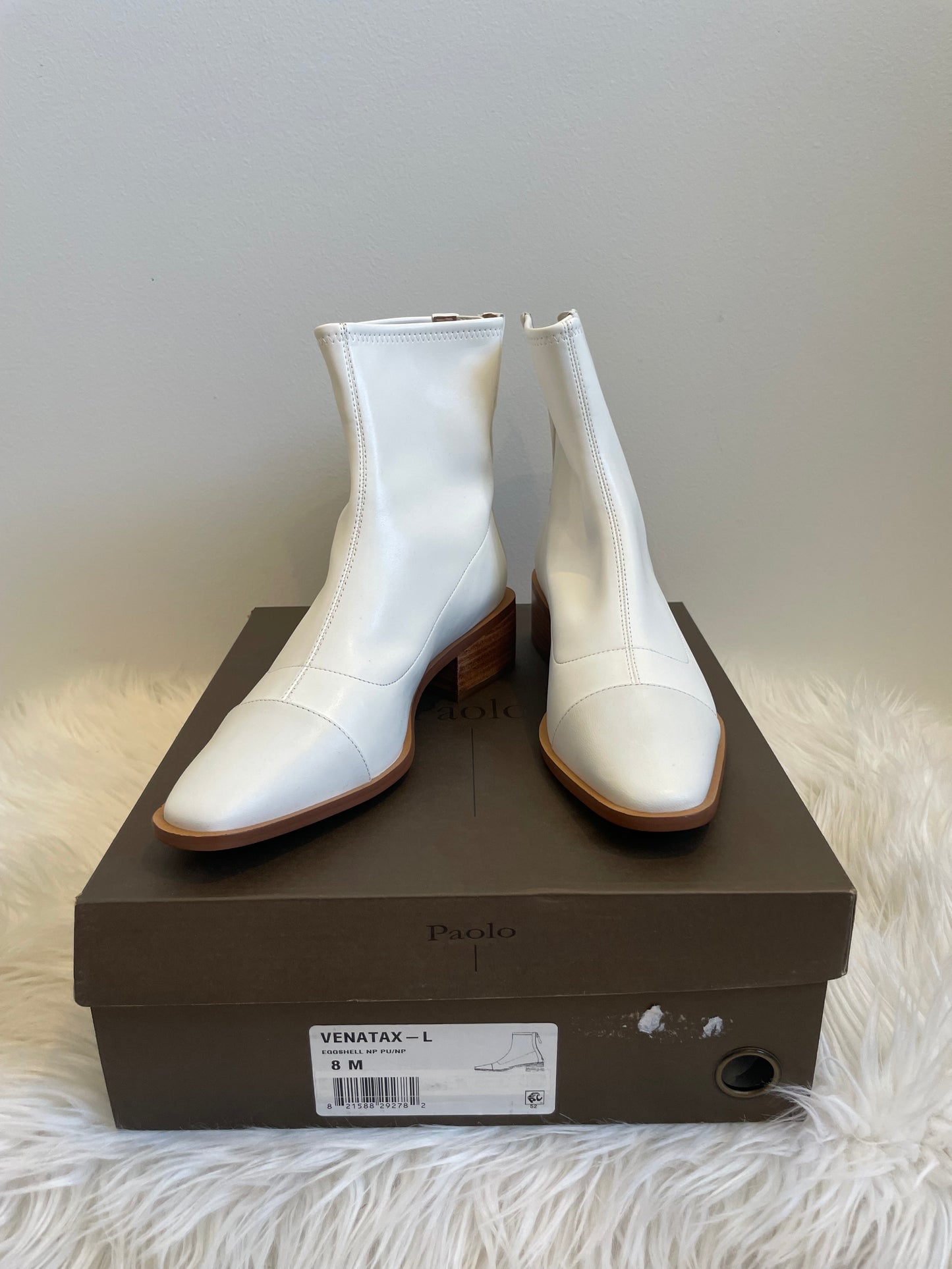 Paolo leather Venatax booties Size 8