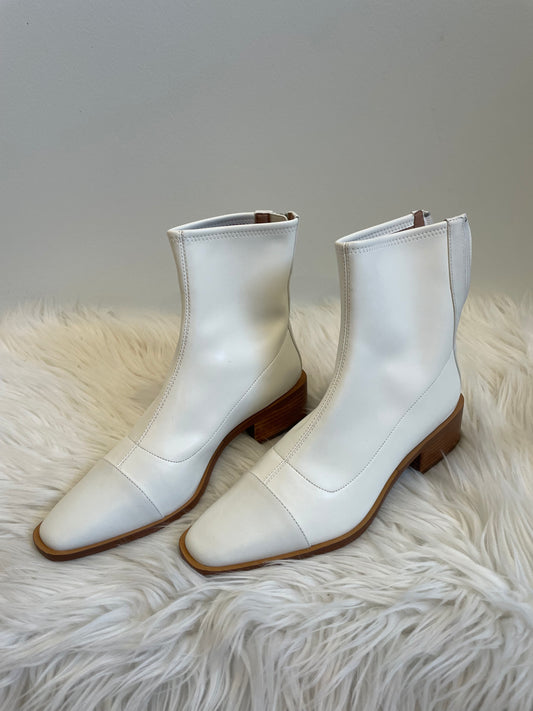 Paolo leather Venatax booties Size 8
