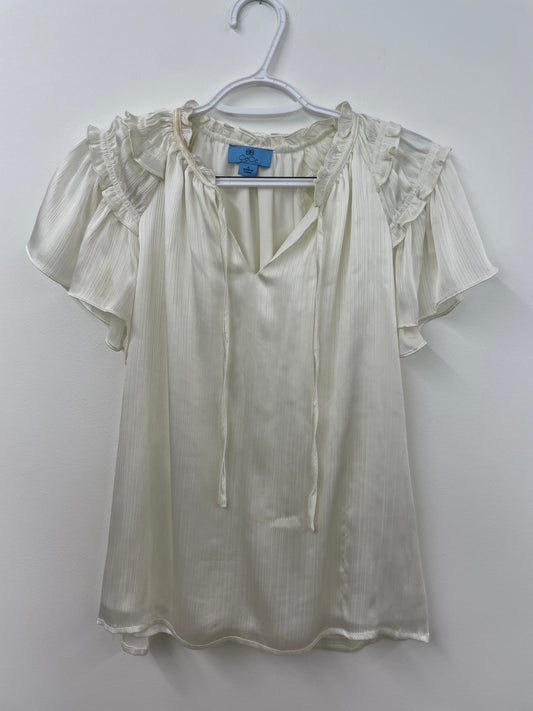 Cece flutter sleeve blouse Size S / EUC