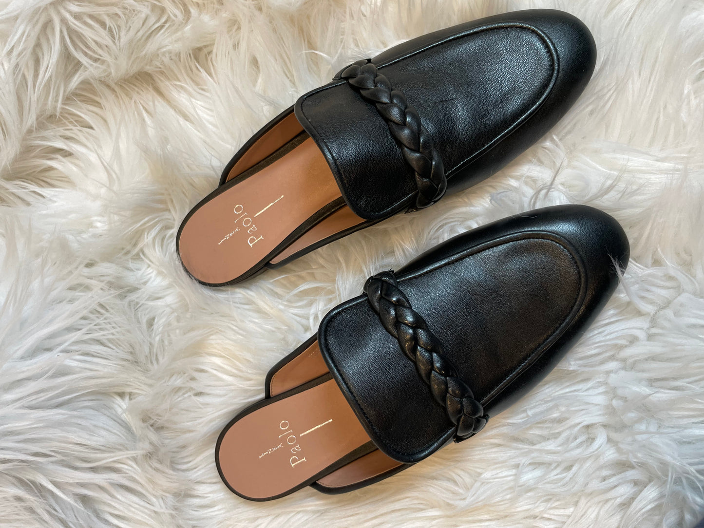 Linea Paolo black leather mules Size 8.5