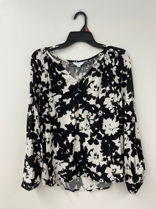 Time and Tru woven printed top Size S / NWT