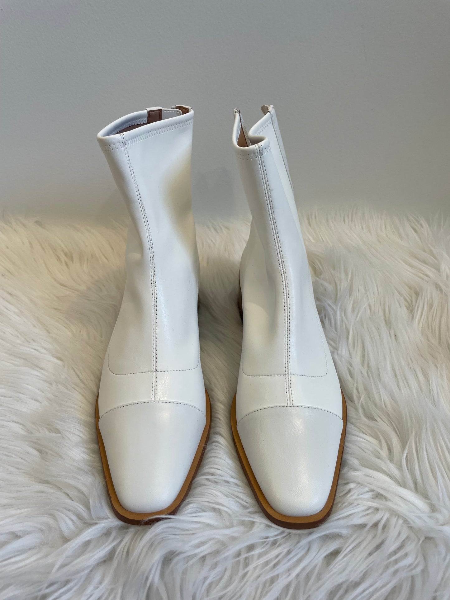Paolo leather Venatax booties Size 8